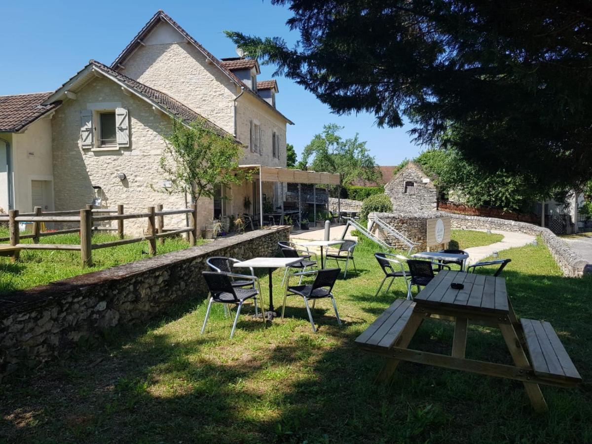 Auberge De Carlucet Exterior foto
